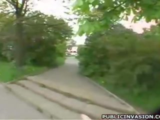 Kaakit-akit ms makakakuha ng fucked pagtatalik na pang-aso