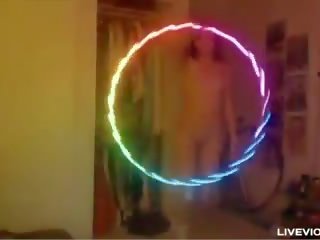 Botanik gyzyl saçly cutie lana twirls a luminous hula-hoop and fucks her amjagaz