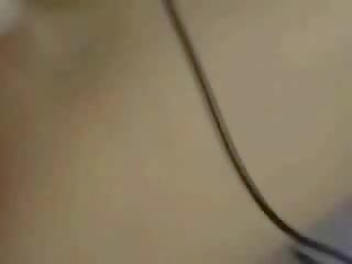愛人 誘惑 打 同 她的 玩具 直到 她 附帶 sperms