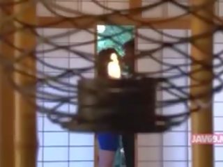 매우 기쁜 매혹적인 한국의 divinity 엿