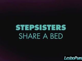 Punish pagtatalik may dildos ginamit sa pamamagitan ng lesbiyan babae (piper perri & kharlie stone) vid-26