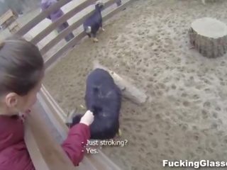 빌어 먹을 안경 - squirrel foretells stupendous 항문의 더러운 비디오