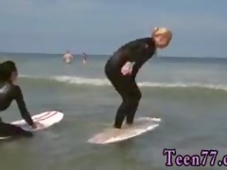 그룹 섹스 와 이전 한창 젊은 사람들 이야기 그만큼 가장 좋은 서퍼 병아리
