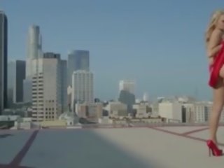 그만큼 와우 예술 의 남성 여성 여성 삼인조 에 그만큼 호텔 apartment 여자