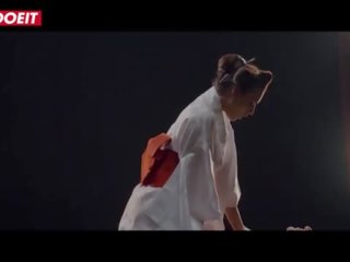 Letsdoeit - 바네사 decker 만족 대규모 음경 에 꼬인 포르노를 공상