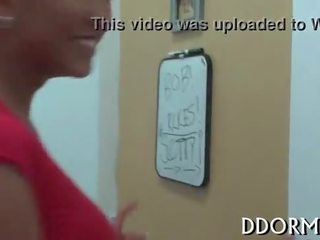 Amazing College mov
