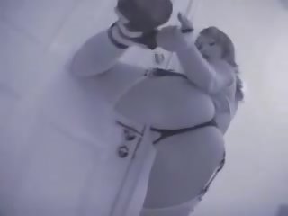 卡佳 terrific 光榮洞裡