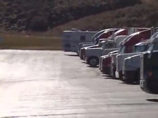 Gangbang iekšā a motorhome