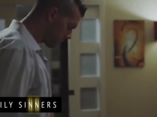 Tenger &lpar;rachel rivers&rpar; geeft in naar haar vader in wet &lpar;ramon nomar&rpar; krijgt haar poesje likte - familie sinners