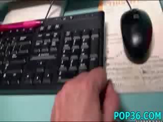 Gurjak genuinely enjoys ulylar uçin clip
