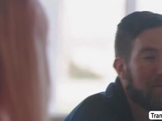 Bearded stepdad rimproyek and analed hot pink haired banci