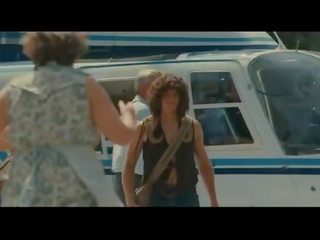 Одягнена жінка голий чоловік сцена від прийняття woodstock xvid