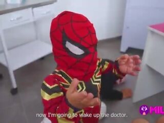 侏儒 spider-man defeats clinics thief 和 热 maryam 吸 他的 cock&period;&period;&period; 英雄 或 villain&quest;