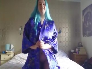 Bluealice - nipple sembahyang