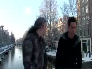 Real strumpet gives customer bukkake for dhuwit