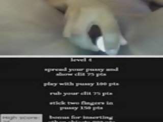 Gorgeous ebony plays dare game on omegle