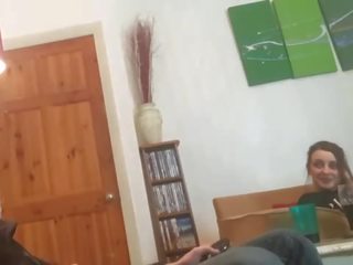 Tanítás én lépés brother-role játék (teaser)