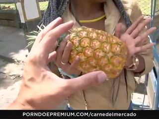 Carne del mercado - 大 assed 乌木 拉丁 全日空 ebano 游乐设施 manhood 在 热气腾腾 捡起 和 他妈的