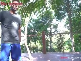Don 和 majiik 他媽的 厚 puerto rican 女王 在 puerto rico 加 背後 該 場景