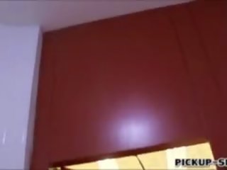 实 业余 褐发女郎 捷克语 宠儿 kristyna 捣烂 为 金钱