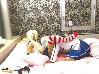 Crossdressers pl aying hagismi p
