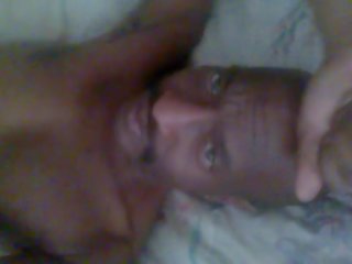 Dan ireng bottom showing his bokong, flexing