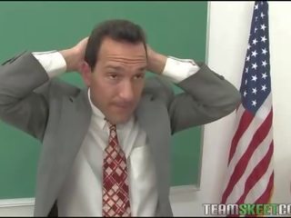 Gutaran jelep enjoys a big peter