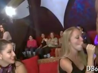 1 若者 クソ 残酷な cheeks 顔 ホール