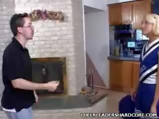 Đâm slurping cổ vũ amanda