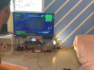 伸展 和 carmela clutch fortnite chronicles 部分 iii