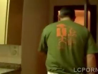 Нисък и набит испански проститутка моля а randy grown-up перверзник