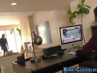 Analized cuckolding honey