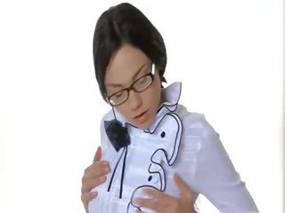 Fabulous manika sa takong pose pagdaklot