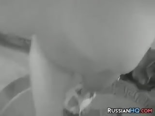 Manis warga rusia muda wanita mempunyai seks video pov