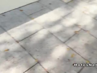 Blondinka making x rated movie tape in jemagat öňünde for pul