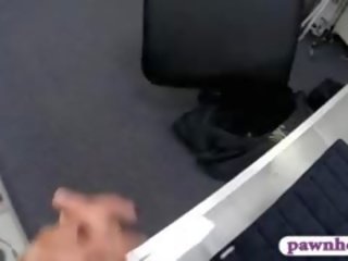 Splendid Slim Asian lassie Pawns Her Massage Table And Fucked