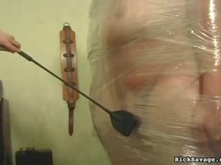 被濫用 和 佔主導地位 的陰戶