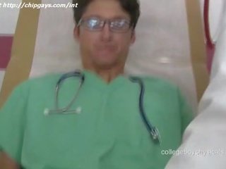 Хубав медицински stripling jerkoff putz