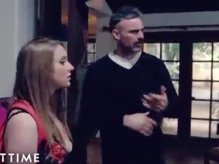 Polic leads i zemëruar stepdad shpulakë qirje e çmendur outta kontroll adoleshent lassie