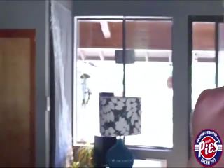 Провокаційний підліток natalie монро gobbles a великий товста укол