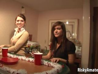 Two ýabany başlangyç girls love stripping together