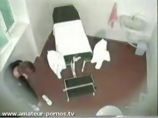 I fshehur kamera në the gynecologist vid