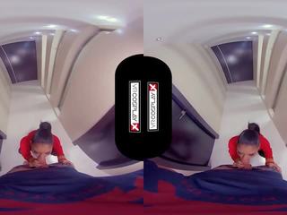 Vrcosplayxcom 他妈的 巨乳 aysha x 如 uhura 在 明星 trek xxx 滑稽模仿
