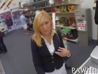 Джел беше пое към на обратно и ударих тя cum-hole навън