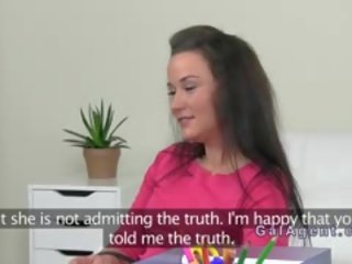 Amateur Bi divinity Licks Female Agent