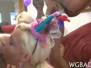Удар работа stimulation за стриптизьорка