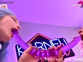Kawaii 女同志 女孩 他媽的 肛門 震動器 的陰戶 feets alicebong karneli bandi