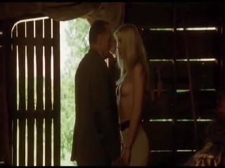 Amy locane carried pryč