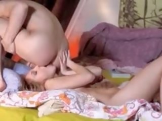娜塔莎 哇 蒂尼 和 學生 成人 電影 生活