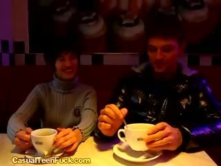Desiring ýaşlar sucks member immediately following coffee
